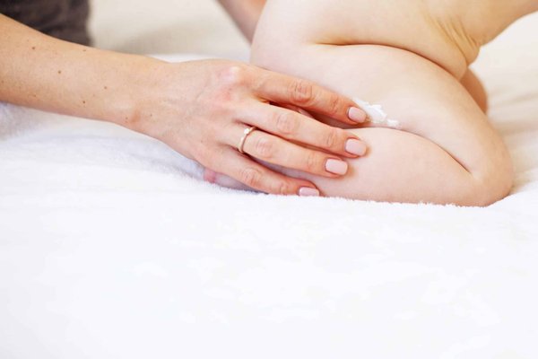 Doux pour la peau, puissant contre l'eczéma : La crème émolliente bébé bio